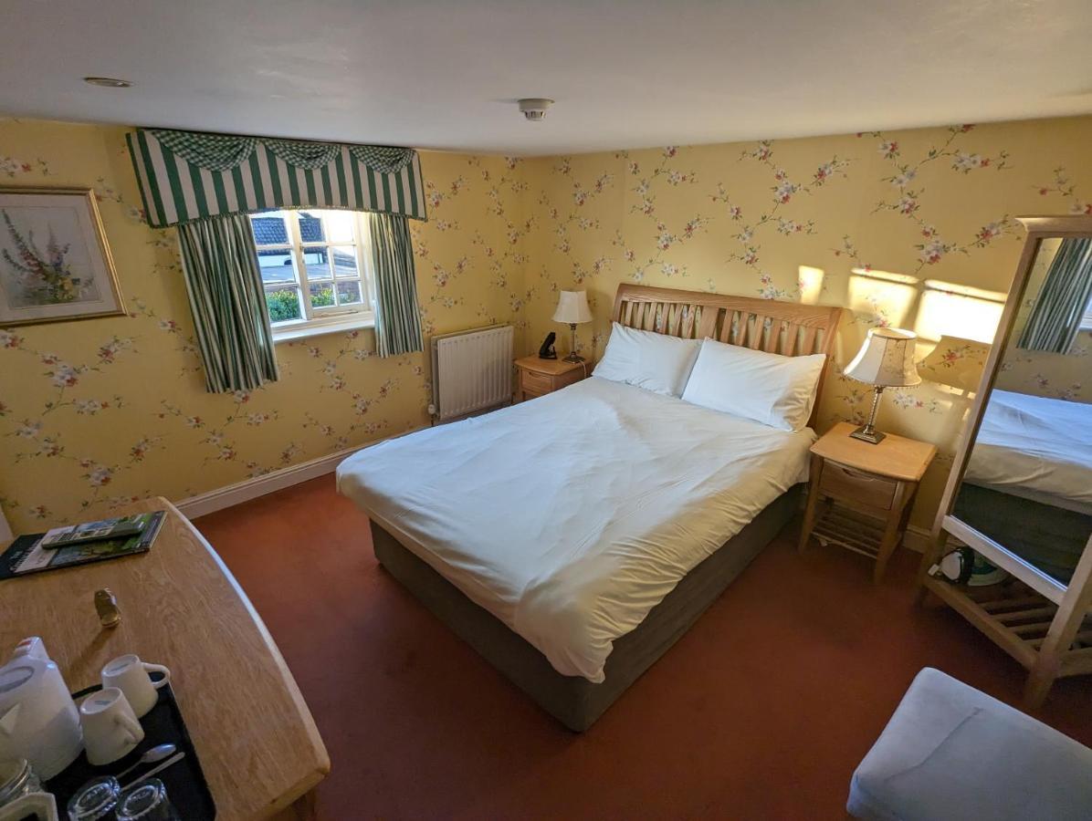 The Cottage Hotel Bradmore  Exterior photo